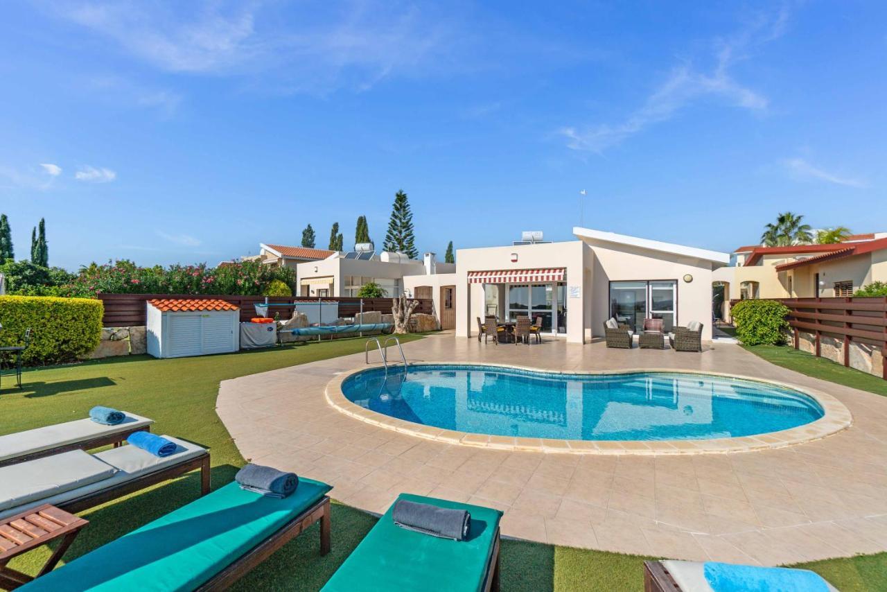 Villa Marina Sunrise By Ezoria Villas Coral Bay Exteriér fotografie
